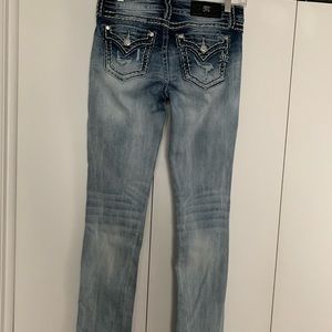 Miss Me Straight leg jeans